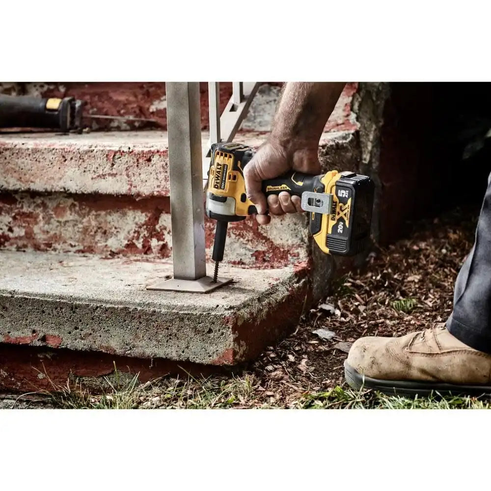 Dewalt 20V MAX Brushless 1/2 Inch Compact Impact Wrench with Hog Ring Anvil (Tool Only) - DCF911B