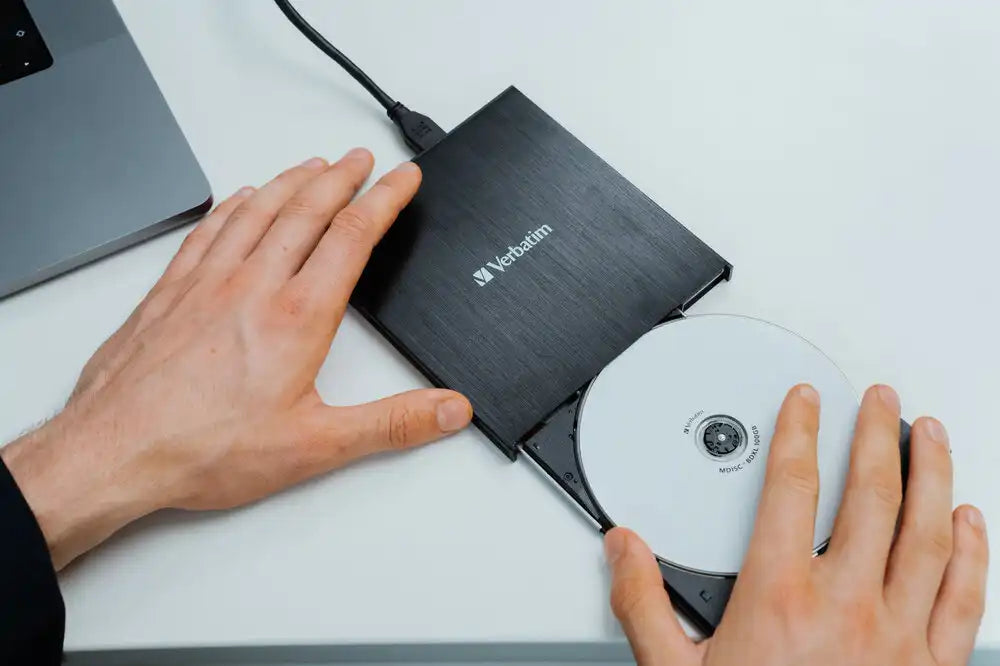Verbatim External Slimline Blu-ray Writer - USB 3.2 Gen 1 Blu-ray and DVD RW Drive - 43890
