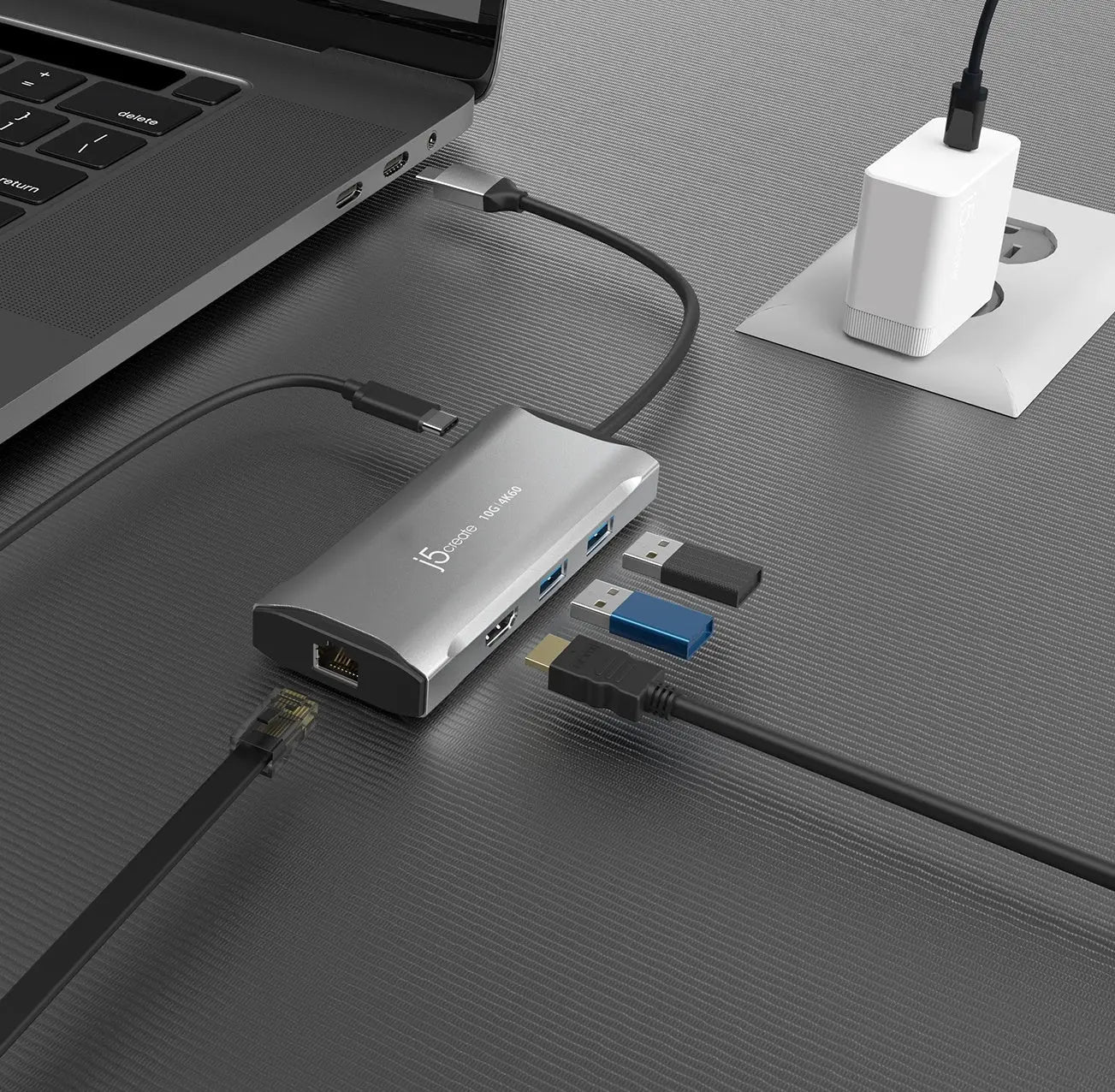 J5Create JCD392 4K60 Elite USB-C 10Gbps 6-in-1 Travel Dock - Space Grey