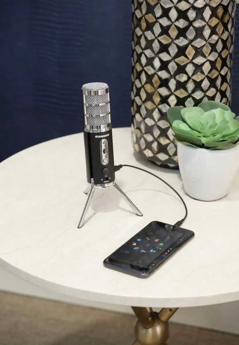 Samson Satellite USB / iOS Broadcast Microphone with Software