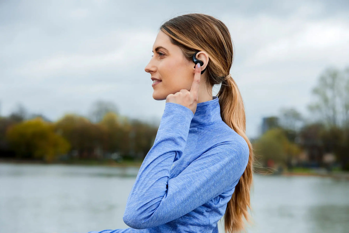 Shokz OpenFit Open-Ear True Wireless Earbuds - T910 - Black